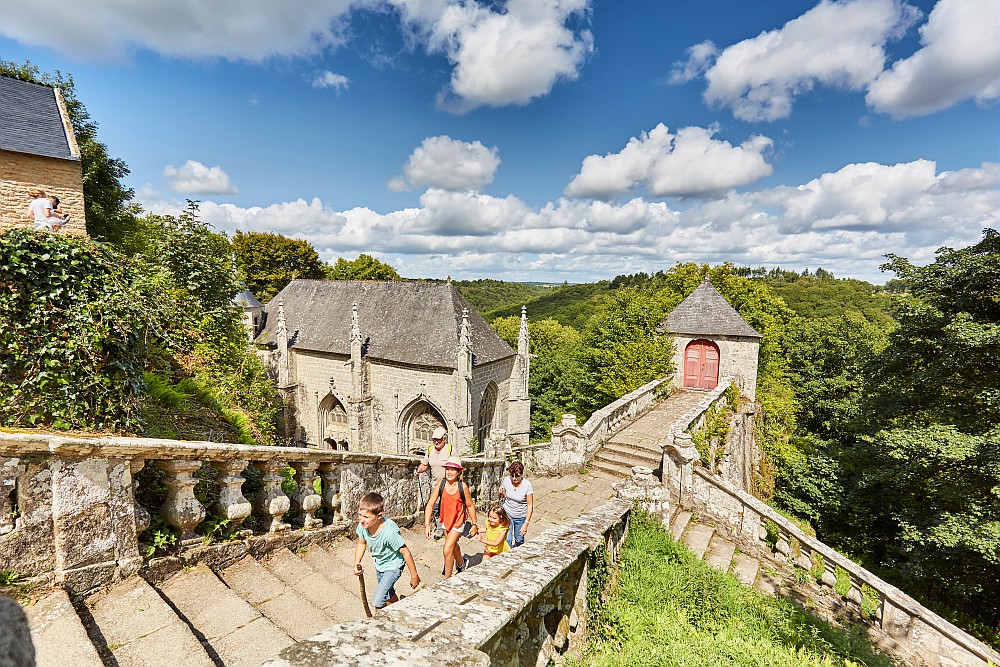 Tourisme Bretagne site de la chapelle Sainte-Barbe du Faouet