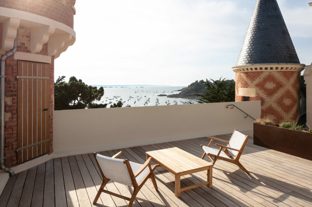 Terrasse du Nessay - Tourisme Bretagne